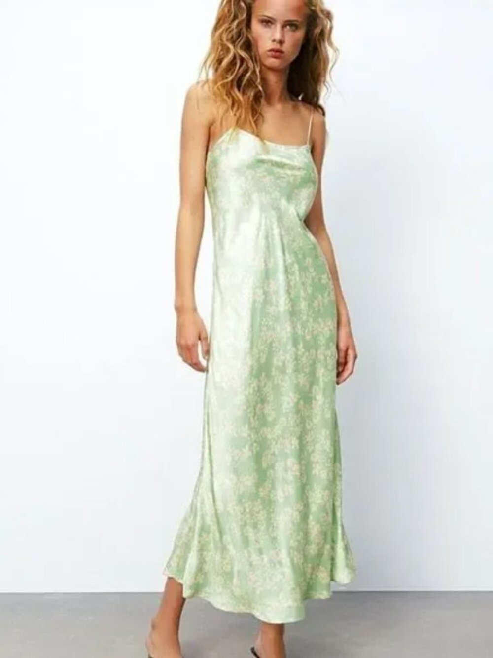 Zara Floral Print Satin Dress Size M - Picture 2 of 8